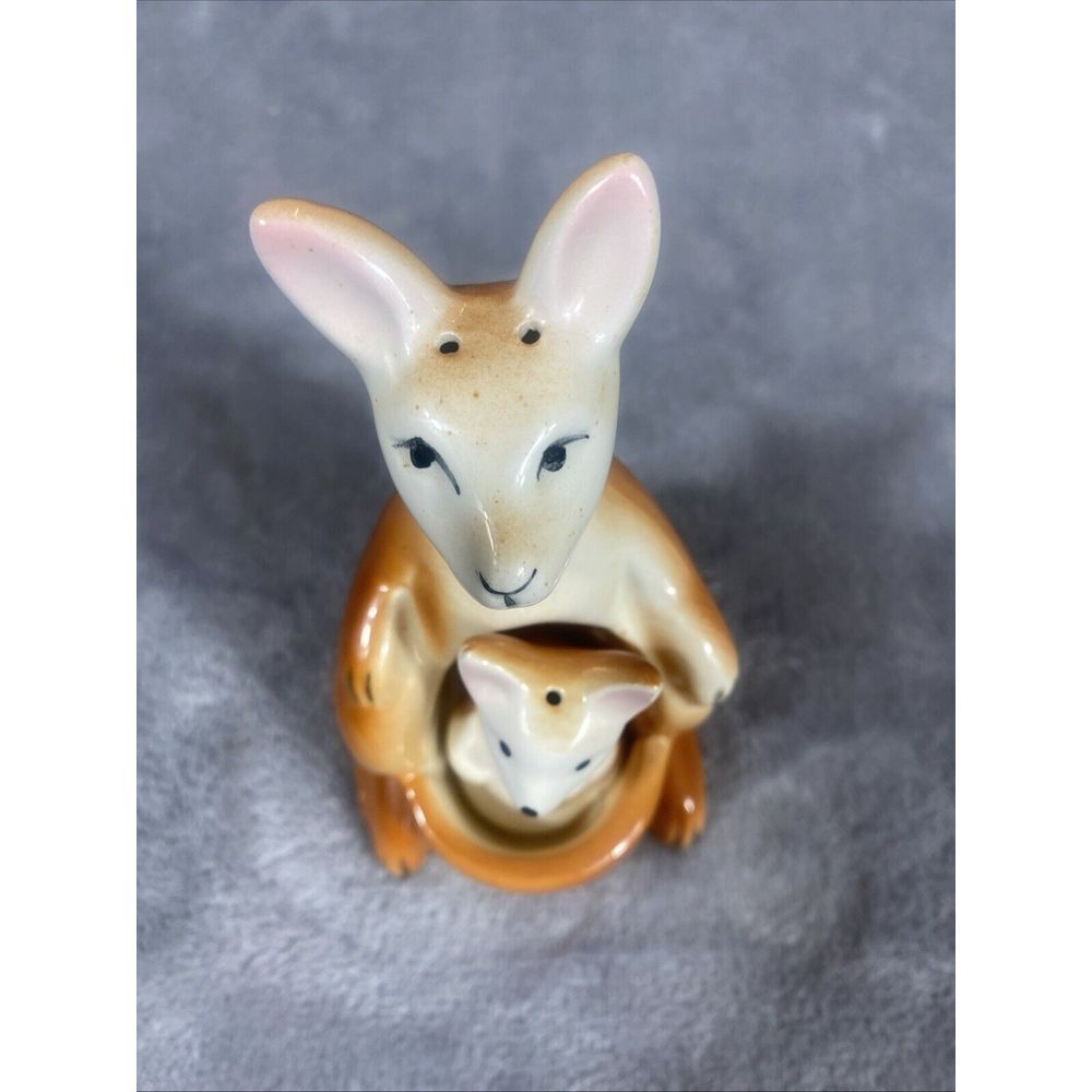 Vintage Ceramic Mom Kangaroo‎ & Baby Joey Salt Pepper Shaker Set Nesting Taiwan - Picture 6 of 9